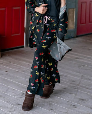 Don't Be a Lady, Be a Legend Lounge Pants