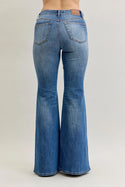 Judy Blue MR Jaqueline New Flare Double Angular Seam Jeans