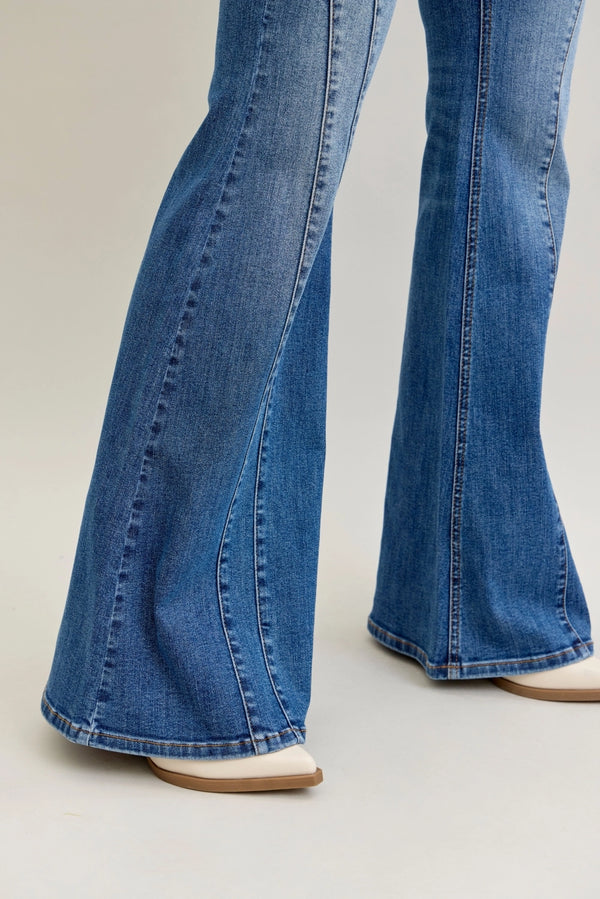 Judy Blue MR Jaqueline New Flare Double Angular Seam Jeans