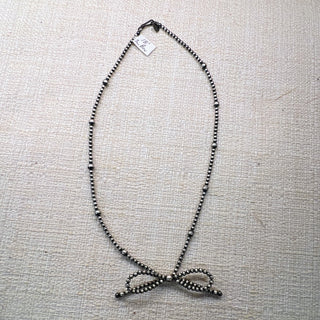 Navajo Pearl Bow Necklace