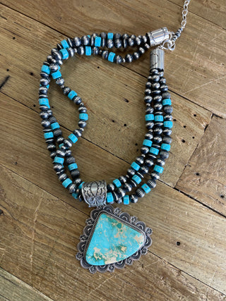 Happy Piazzo Navajo Pearl with Pilot Mt. Turquoise Necklace and Earring Set