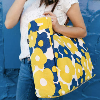 essential tote