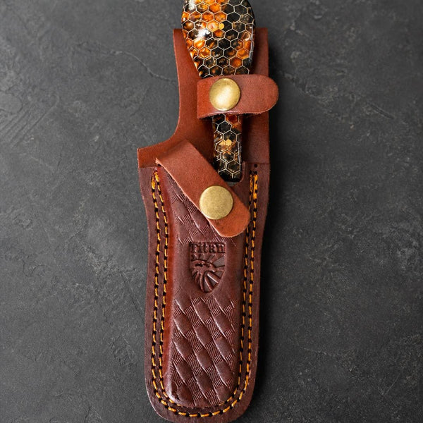 Fossil "Amber Hive" Damascus Bull Cowboy Cutter by Titan TK-513