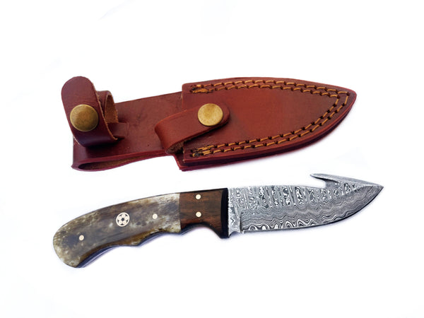 Damascus Steel Gut Hook Hunting Knife